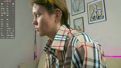 RenitaDuracher live cam on Cam4