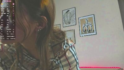 RenitaDuracher live cam on Cam4