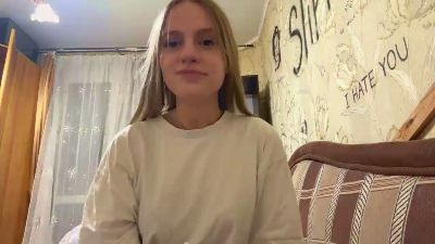 RennaEastman live cam on Cam4