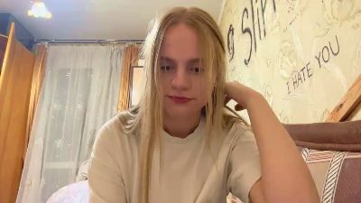 RennaEastman live cam on Cam4