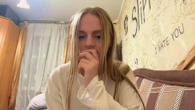 RennaEastman live cam on Cam4