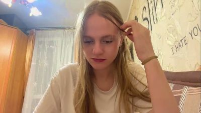 RennaEastman live cam on Cam4