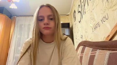 RennaEastman live cam on Cam4