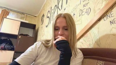 RennaEastman live cam on Cam4