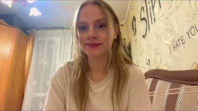 RennaEastman live cam on Cam4