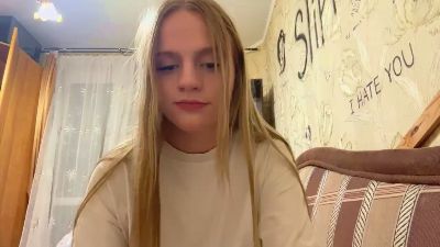 RennaEastman live cam on Cam4