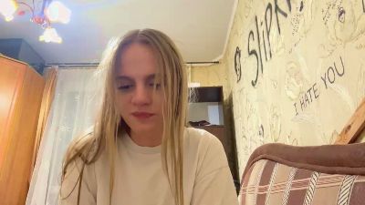 RennaEastman live cam on Cam4