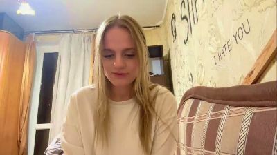 RennaEastman live cam on Cam4