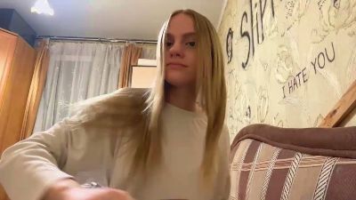 RennaEastman live cam on Cam4