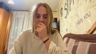 RennaEastman live cam on Cam4