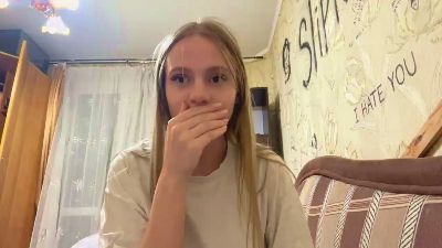 RennaEastman live cam on Cam4