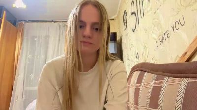 RennaEastman live cam on Cam4