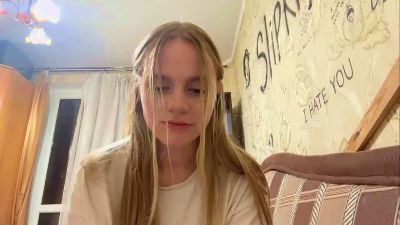 RennaEastman live cam on Cam4