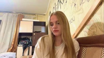 RennaEastman live cam on Cam4