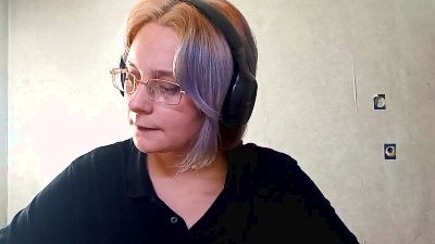 RennaTitch live cam on Cam4