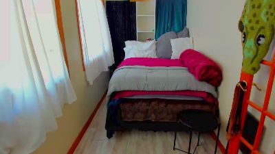 RescueMeFromMA live cam on Cam4