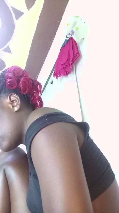 Reshree25 live cam on Cam4