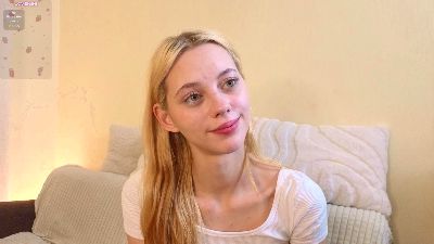 RessieCser live cam on Cam4