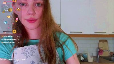 RessieCser live cam on Cam4