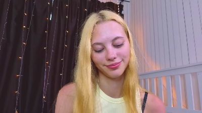 RessieCser live cam on Cam4