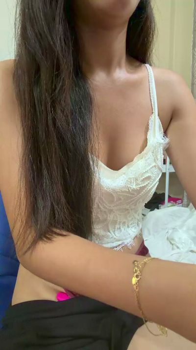RessyTherstii live cam on Cam4