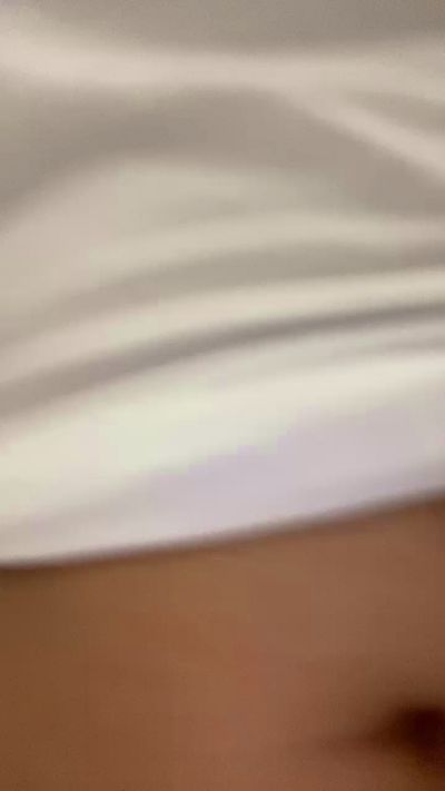 RessyTherstii live cam on Cam4