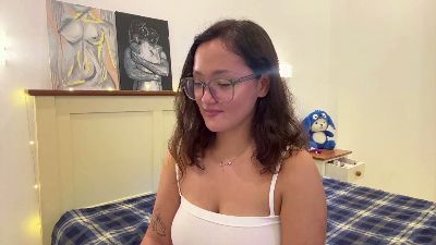 RethaShillito live cam on Cam4