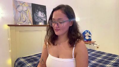 RethaShillito live cam on Cam4