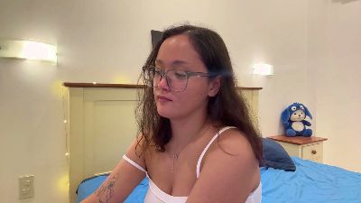 RethaShillito live cam on Cam4