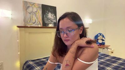 RethaShillito live cam on Cam4