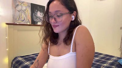 RethaShillito live cam on Cam4