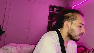 RetroMDuo live cam on Cam4