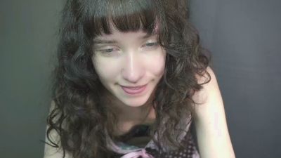 RettaMahall live cam on Cam4