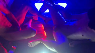 Reventionv27 live cam on Cam4