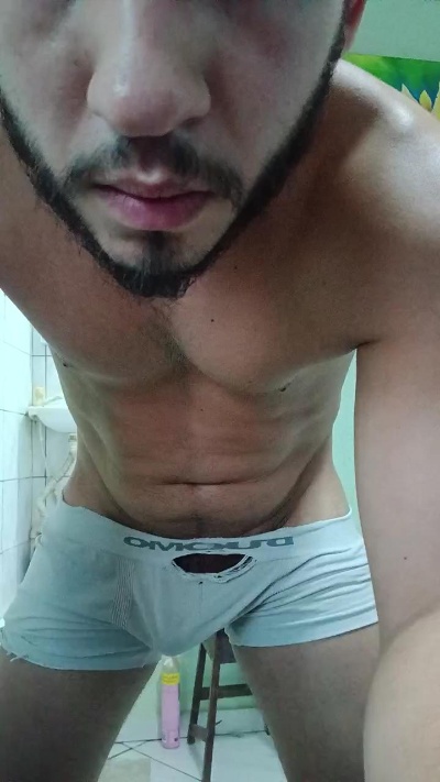 Revil7 live cam on Cam4