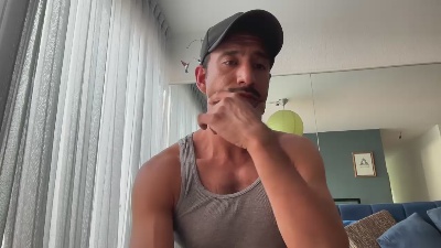 RexxxRolando webcam