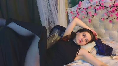 Reyna_Edge live cam on Cam4