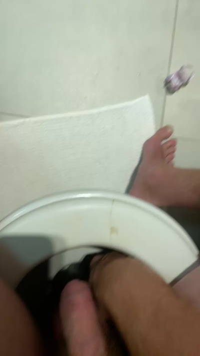 Rgccaptain69 live cam on Cam4