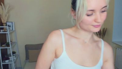 RheaLeadford live cam on Cam4