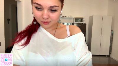 RhiannonTaruc live cam on Cam4