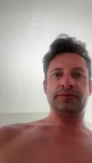 Rhinodaddy69 live cam on Cam4