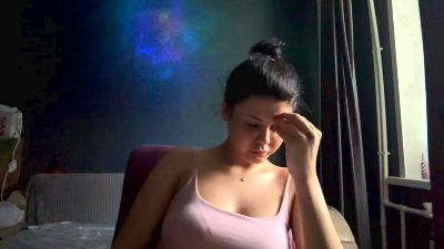 RiaDarakjy live cam on Cam4