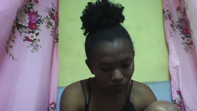 Riance live cam on Cam4