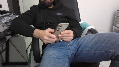 Ribeiro33240 live cam on Cam4