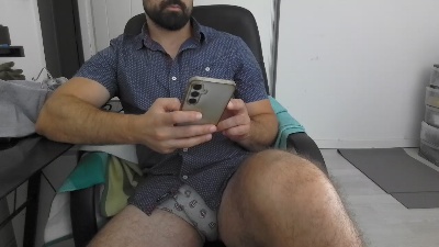 Ribeiro33240 live cam on Cam4
