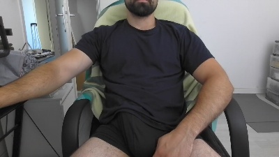 Ribeiro33240 live cam on Cam4