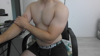 Ribeiro33240 live cam on Cam4