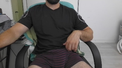 Ribeiro33240 live cam on Cam4