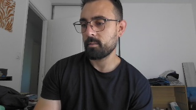 Ribeiro33240 live cam on Cam4