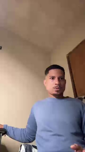 RicadoRj live cam on Cam4